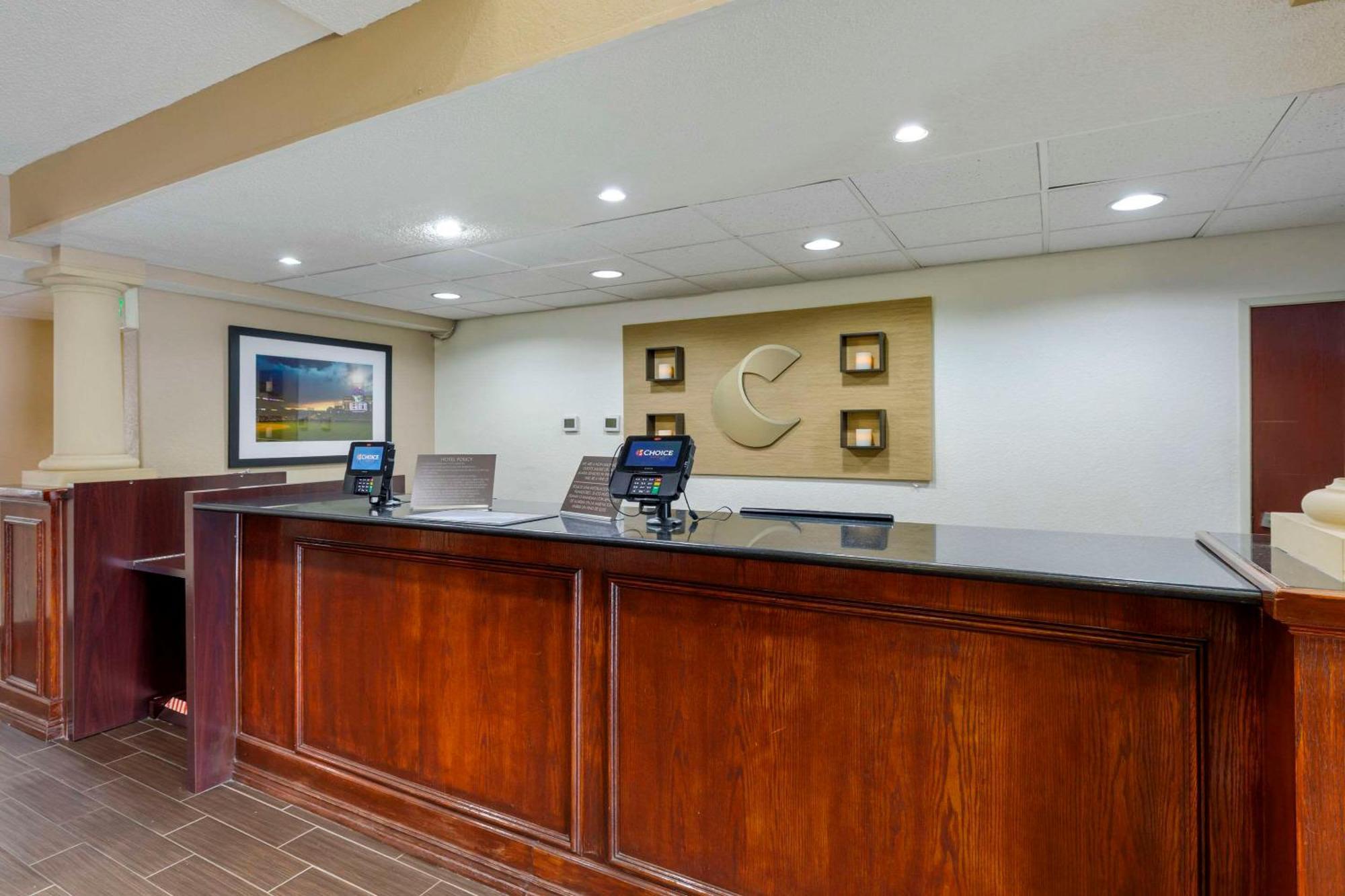 Comfort - Denver Hotel Lakewood